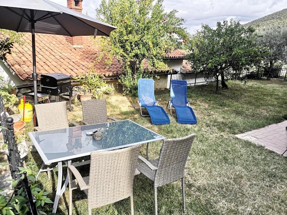 Appartma Katja Gabrovica pri Črnem Kalu Exteriör bild